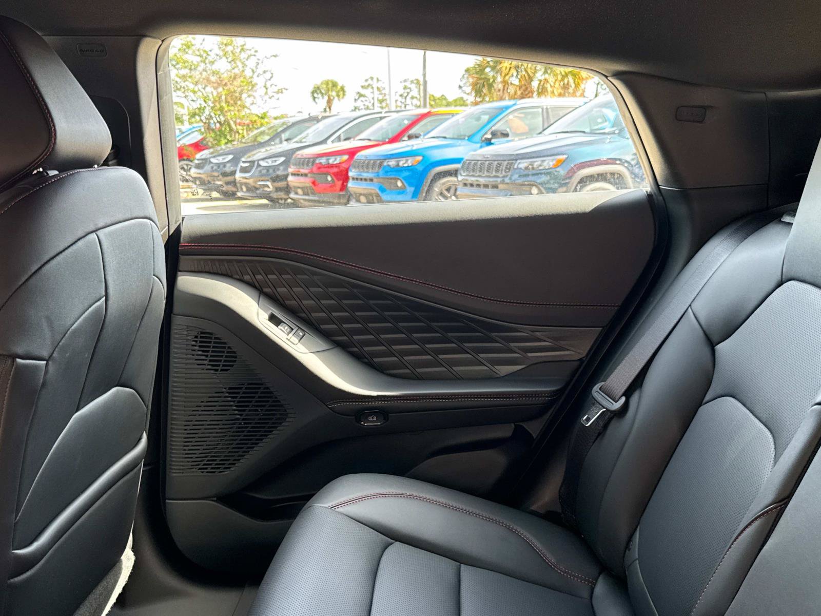 New 2026 Dodge Charger R/T AWD/4WD image 14