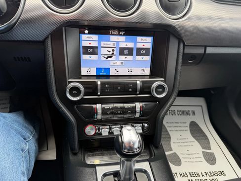 Used 2019 Ford Mustang Coupe w/ Equipment Group 101A RWD image 9