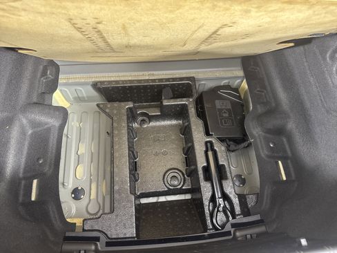 Used 2019 Chevrolet Camaro LS image 16