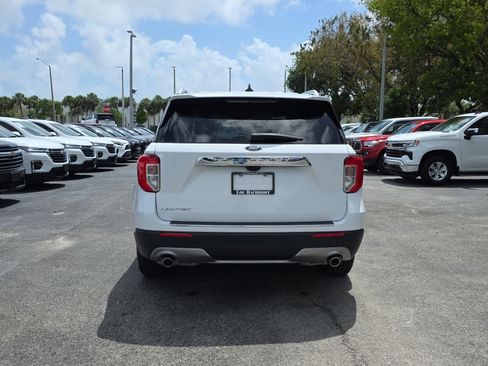 Used 2023 Ford Explorer Limited RWD image 5