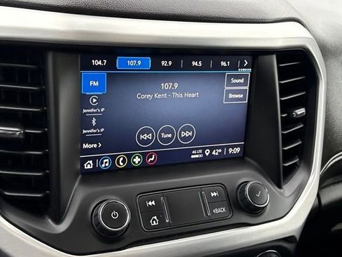 Certified 2023 GMC Acadia SLE w/ Driver Convenience Package image 21