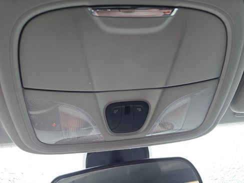 Used 2020 Jeep Cherokee Latitude Plus w/ Cold Weather Group image 31