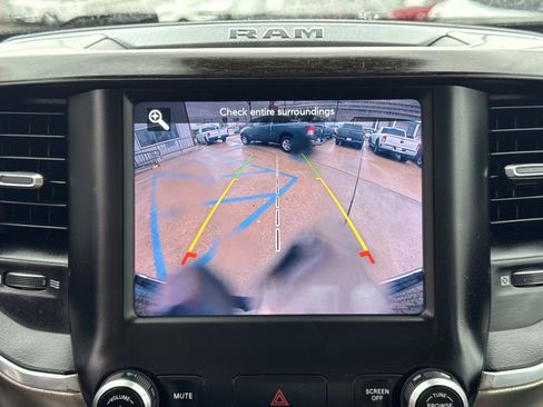 Used 2021 RAM 1500 Laramie AWD/4WD image 25