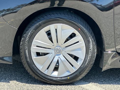 Used 2024 Nissan Leaf S FWD image 25
