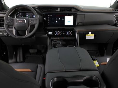 New 2026 GMC Sierra 1500 AT4 w/ AT4 Premium Package AWD/4WD image 12