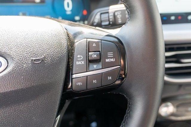 Used 2025 Ford Escape Platinum AWD/4WD image 23