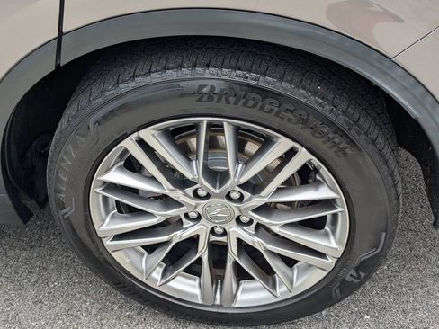 Used 2022 Acura MDX SH-AWD w/ Advance Package image 25