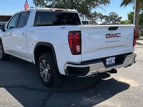 Used 2023 GMC Sierra 1500 SLE AWD/4WD image 5