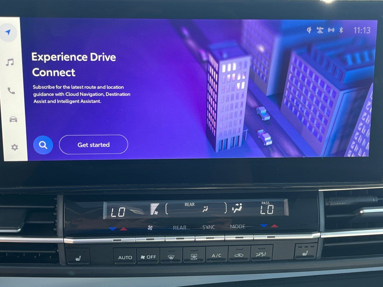 Certified 2026 Toyota Sienna XLE FWD image 23