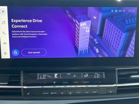 Certified 2026 Toyota Sienna XLE FWD image 23