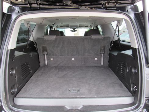 Used 2016 GMC Yukon XL SLE w/ Convenience Package image 33