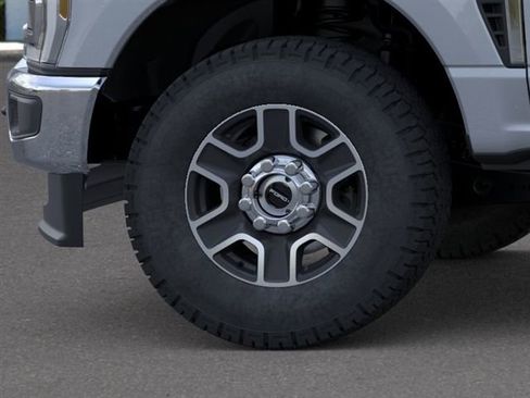 New 2026 Ford F350 Lariat w/ FX4 Off-Road Package AWD/4WD image 19