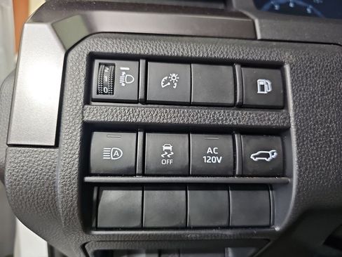 Used 2025 Toyota 4Runner TRD Off-Road Premium w/ Tow Technology Package AWD/4WD image 28