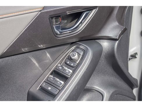 Certified 2024 Subaru Crosstrek 2.5i Limited AWD/4WD image 19