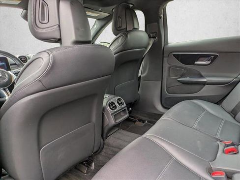 Used 2024 Mercedes-Benz C 300 4MATIC Sedan image 13