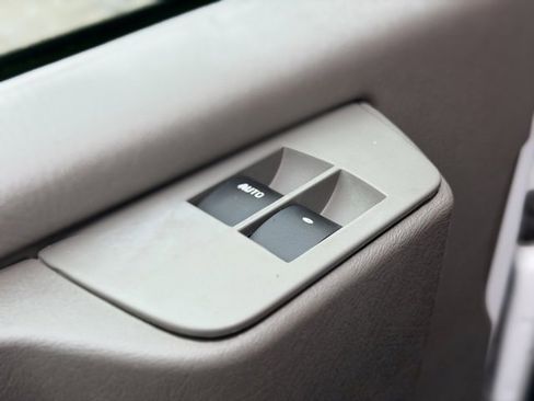 Used 2014 Chevrolet Express 3500 LT w/ LT Preferred Equipment Group image 14