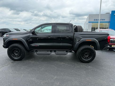 Used 2024 GMC Canyon AT4X w/ AT4X AEV Edition AWD/4WD image 4