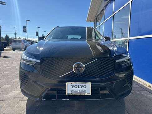 New 2026 Volvo XC60 B5 Ultra w/ Protection Package Premier image 6