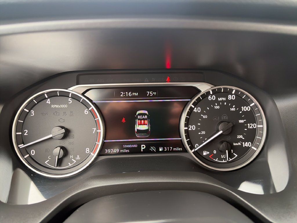 Used 2025 Nissan Rogue SV FWD image 16