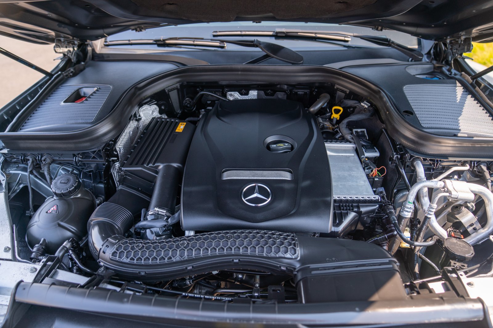 Used 2018 Mercedes-Benz GLC 300 4MATIC image 27