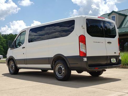 Used 2018 Ford Transit 150 XL RWD image 3