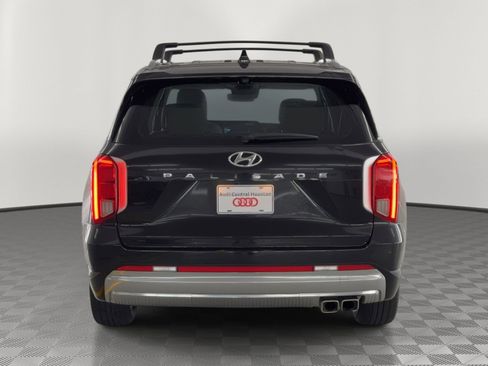 Used 2023 Hyundai Palisade Calligraphy FWD image 10