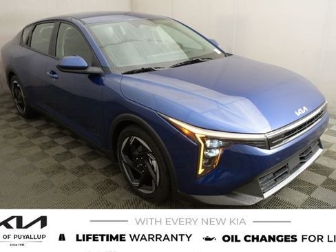 New 2026 Kia K4 EX image 3