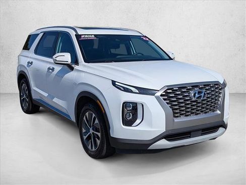 Used 2022 Hyundai Palisade SEL FWD image 3