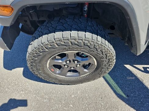 Used 2020 Jeep Gladiator Rubicon AWD/4WD image 14