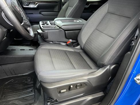 Certified 2022 GMC Sierra 1500 Elevation w/ LPO, Elevation Black Package image 2