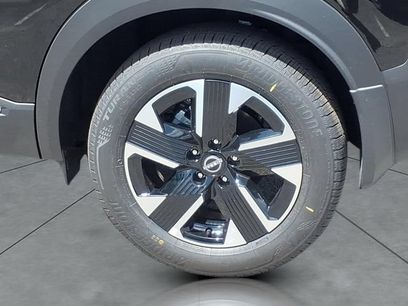 New 2026 Nissan Kicks SV w/ Cold Weather Package