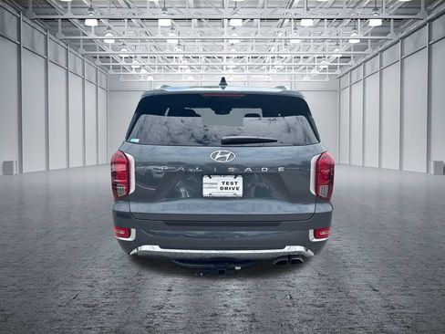Used 2020 Hyundai Palisade Limited FWD image 6