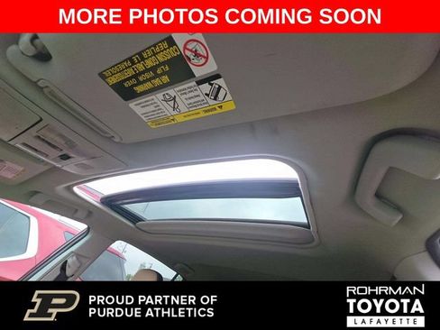Used 2018 Toyota RAV4 XLE FWD image 8