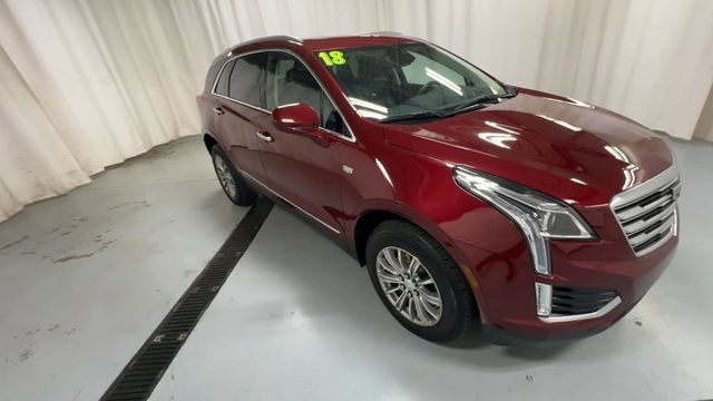 Used 2018 Cadillac XT5 Luxury w/ Driver Awareness Package FWD image 2