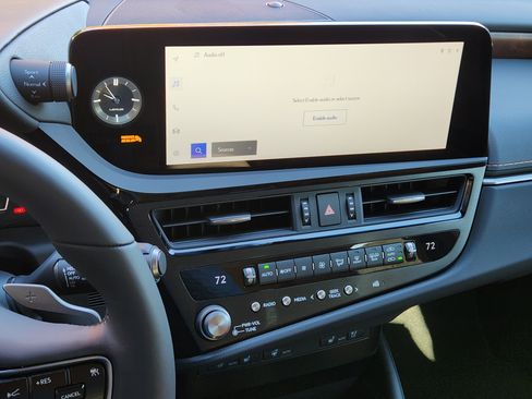 New 2025 Lexus ES 350 w/ Premium Package image 11