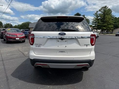 Used 2016 Ford Explorer Limited w/ Equipment Group 301A FWD image 7