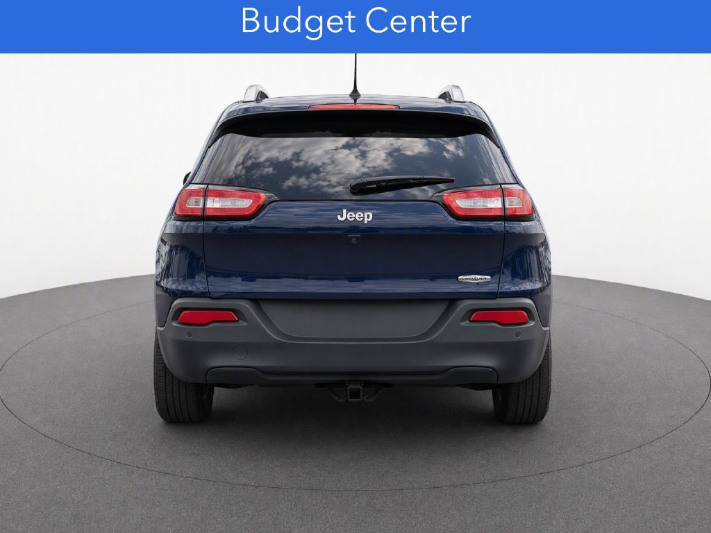 Used 2016 Jeep Cherokee Latitude w/ Cold Weather Group FWD image 6