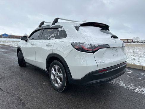 Used 2025 Honda HR-V LX image 6