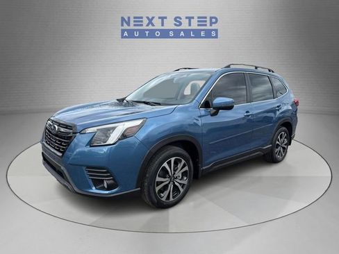 Used 2023 Subaru Forester Limited AWD/4WD image 3
