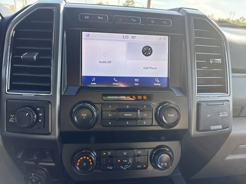 Used 2021 Ford F250 XLT w/ XLT Premium Package AWD/4WD image 16