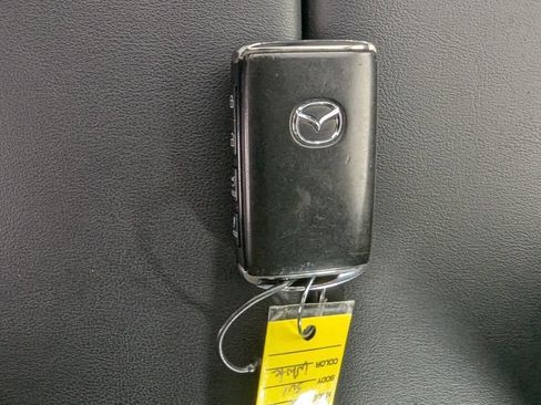 Used 2025 MAZDA CX-90 3.3 Turbo w/ Select Package AWD/4WD image 30