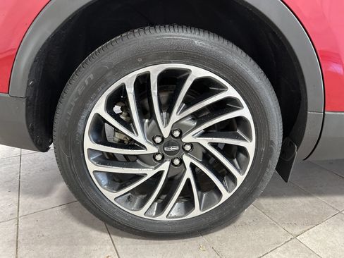 Used 2020 Lincoln Nautilus Reserve AWD/4WD image 12