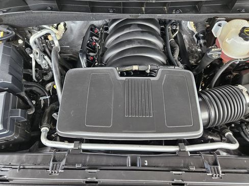 Certified 2026 Cadillac Escalade Sport AWD/4WD image 35