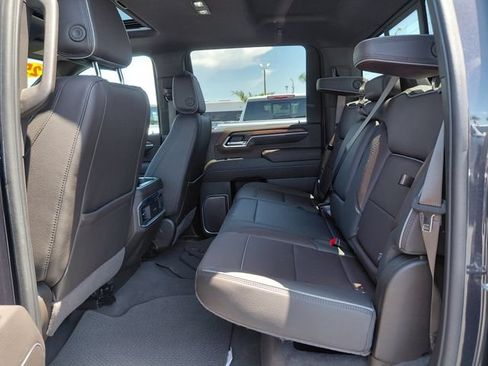 Used 2025 GMC Sierra 2500 Denali w/ Denali Reserve Package AWD/4WD image 14