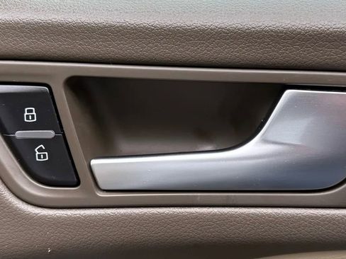 Used 2017 Audi Q5 2.0T Premium w/ Audi MMI Navigation Plus image 40