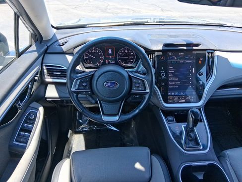 Used 2021 Subaru Outback Limited image 9