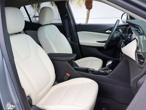 Certified 2023 Buick Encore GX Essence w/ Experience Buick Package image 18