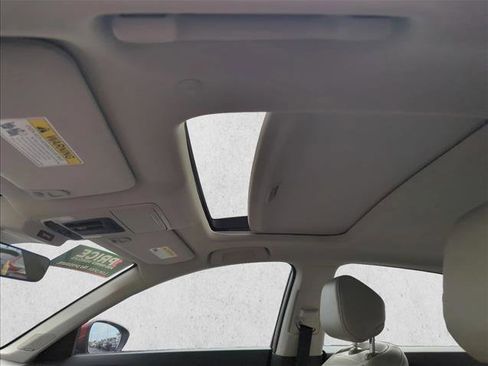 Certified 2024 Honda Accord Touring image 18