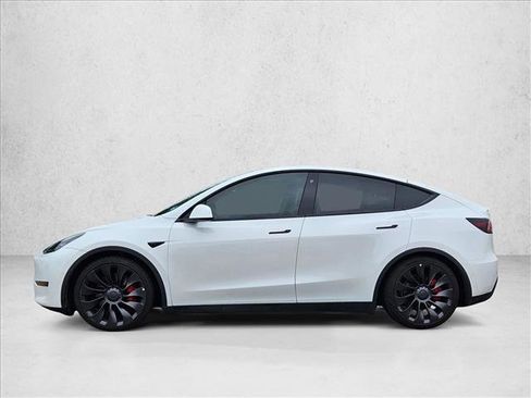 Used 2022 Tesla Model Y Performance AWD/4WD image 8