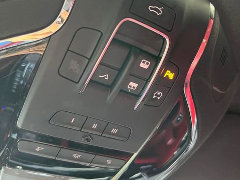 Used 2017 Maserati Quattroporte S GranSport image 19